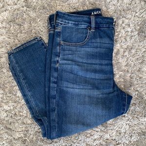 AE Ne(x)t Level Curvy High-Waisted Jegging SHORT